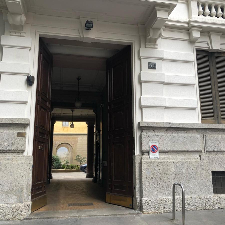 Sant'Ambrogio With Charme Apartment Милано Екстериор снимка