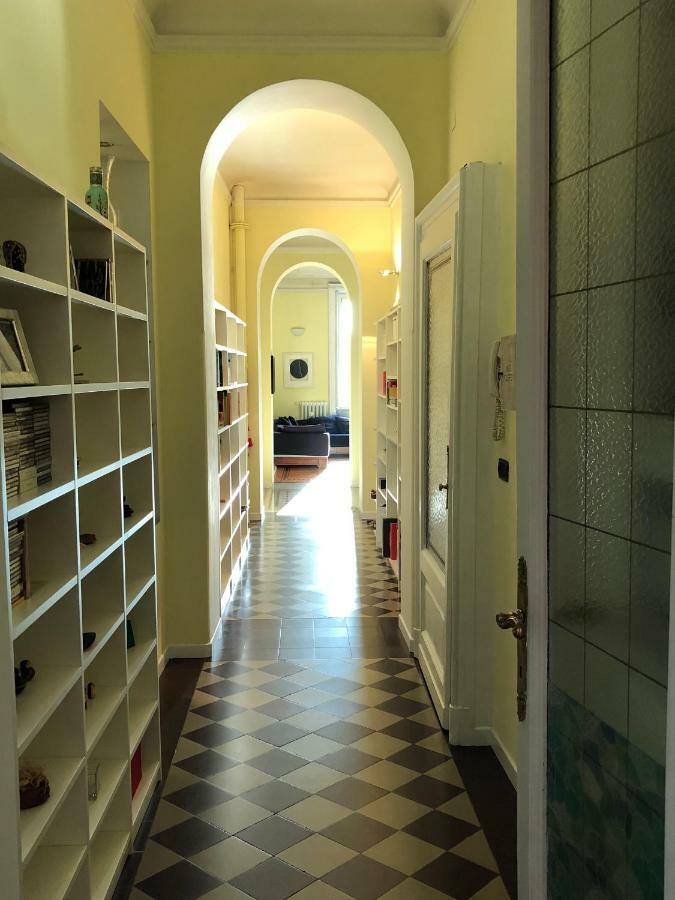 Sant'Ambrogio With Charme Apartment Милано Екстериор снимка